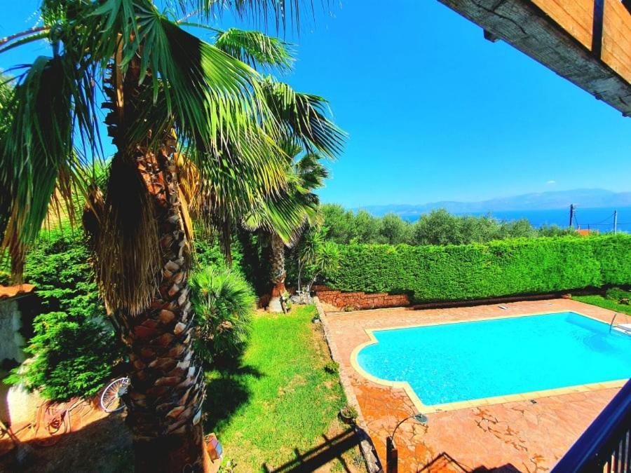 Platanos Estate Villa Akráta Buitenkant foto